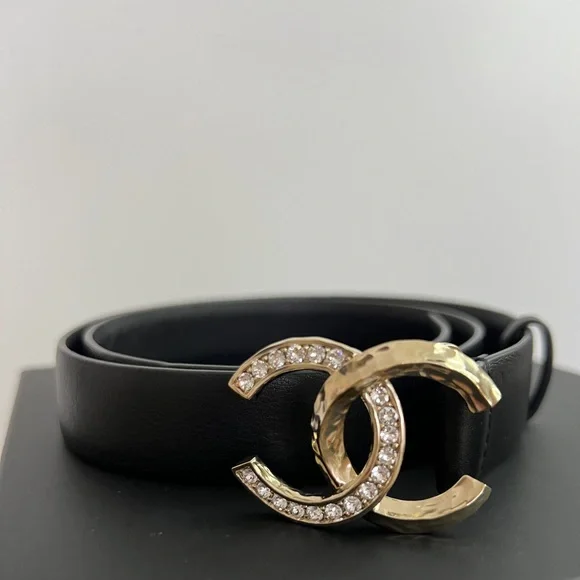 Chanel light gold belt size 70 black leather - Main Image